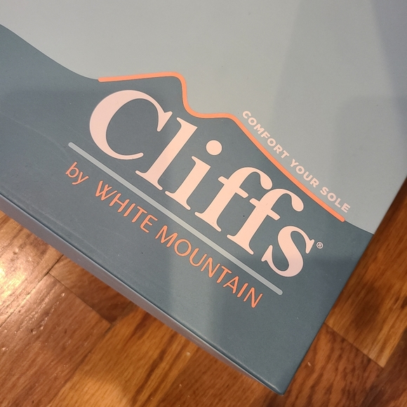 Cliffs Duena ankle boots by White Mountain - Picture 5 of 6